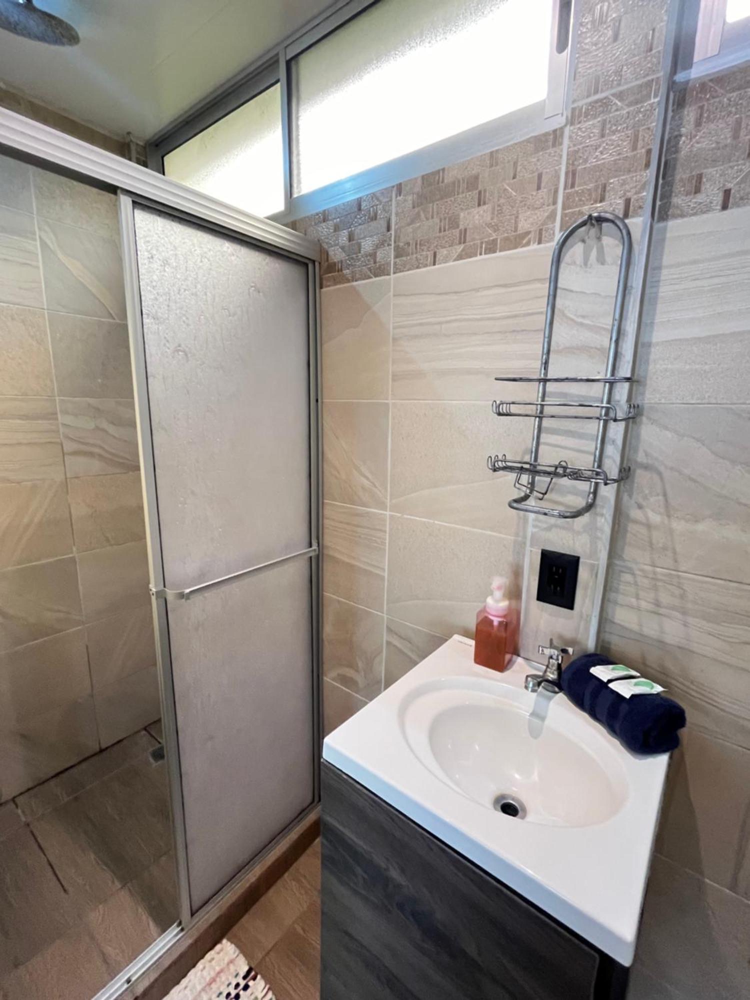Apartamentos En El Centro De Puerto Viejo Puerto Limon Dış mekan fotoğraf